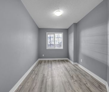 For Lease - 45 Salmon Way, Whitby, Ontario - Photo 4