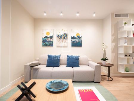 Excellent 2 Bedroom apartment for rent in Lista, Madrid - Photo 3