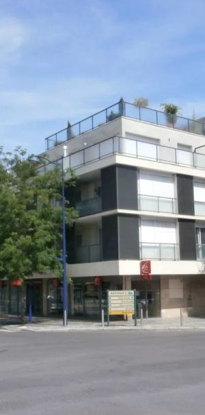 Location appartement T5 103.80m² à Tinqueux (51430) - Photo 2