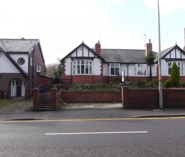 2 Bedroom Semi-Detached Bungalow - Photo 3