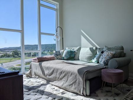 For Lease - 16 Concord Place Unit# 617, Grimsby, Ontario - Photo 2