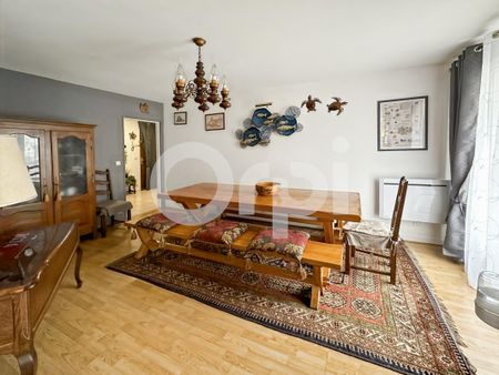 Location Appartement 3 pièces Meublé 85m² SENLIS 60300 - Photo 2