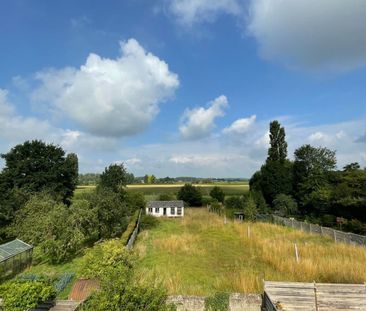 Ruim en lichtrijk duplex appartement met grote inpandige garage in ... - Photo 1