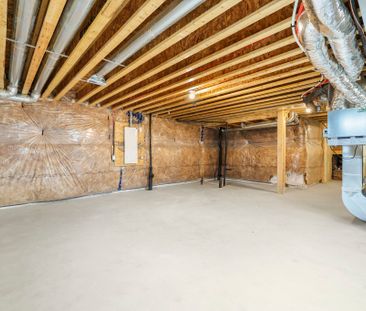 For Lease - 71 Concord Drive, Thorold, Ontario - Photo 6