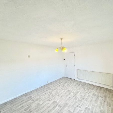 Rose Lane, Marks Gate, RM6 5NH, Property for rent - Photo 1