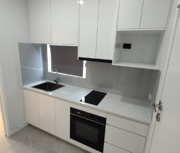 9A Lake Entrance Road, Oak Flats NSW 2529 - House For Rent | Domain - Photo 6