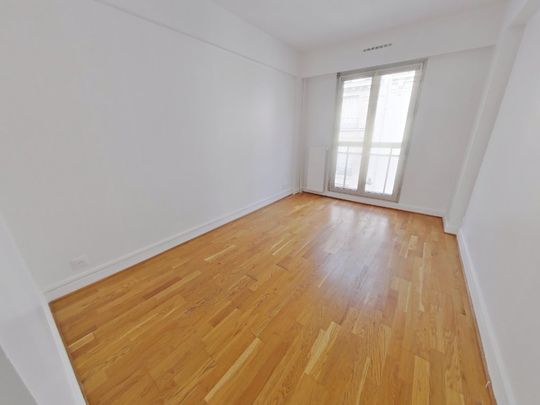 APPARTEMENT T3 A LOUER - PARIS 17EME ARRONDISSEMENT - 83.64 m - 2 536 € - Photo 1