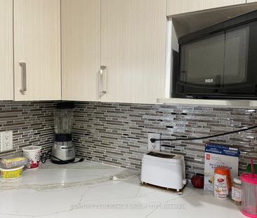 For Lease - 8 Mondeo Drive Unit# 415, Toronto, Ontario - Photo 5