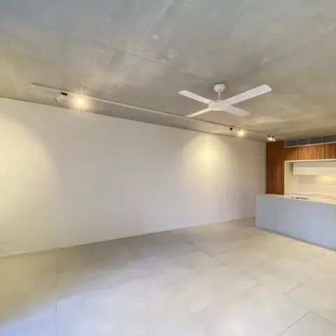 206/12 Hall Street,Bondi Beach,New South Wales 2026, Sydney - Photo 1