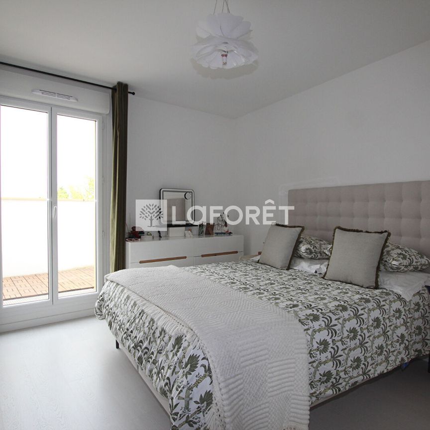 Apartment - Photo 1