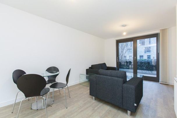 1 bedroom flat to rent - Photo 1