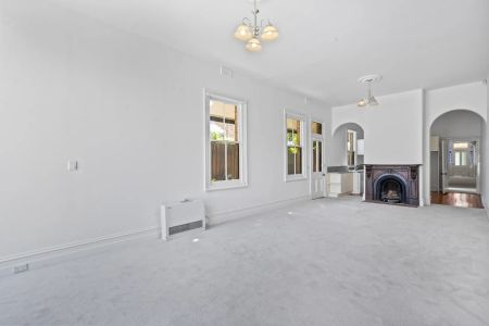 53 Simpson Street, East Melbourne. - Photo 4