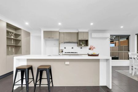 HOCKINGSTUART EPPING PROUDLY PRESENTS - Photo 3