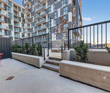 For Lease - 349 Wheat Boom Drive Unit# 124, Oakville, Ontario - Photo 1