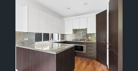 Live the Dream: Stylish Townhouse Just Minutes From The Beach! - Photo 5