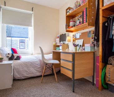 Great 6 bedroom house for busy students - Photo 1