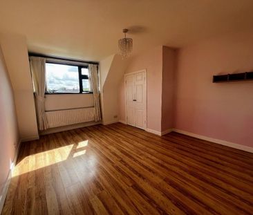 14 Henderson Park, Waterside, Derry/Londonderry, BT47 6US - Photo 2