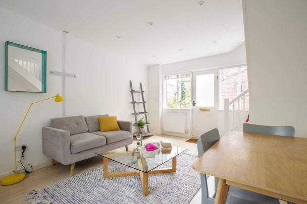 Upper Fisher Row, Oxford, OX1 - Photo 1