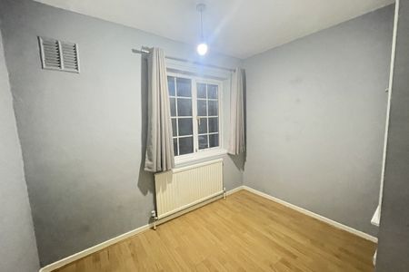 Barnacres Road - Photo 3