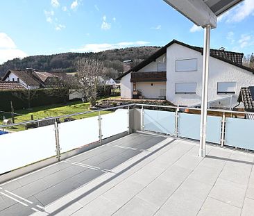 ERSTBEZUG! Neue 3-Zimmer-Wohnung mit großem Balkon u. Garagenstellplatz in Pilsach bei Neumarkt/OPf. - Foto 2