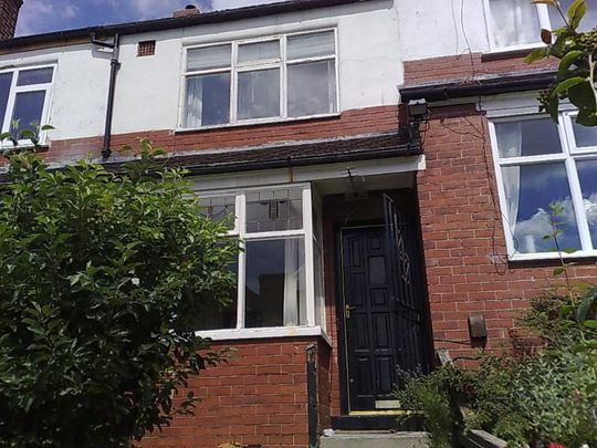 Manor Avenue, Hyde Park - Photo 1