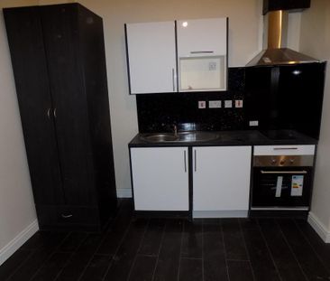 1 bedroom apartment to rent - Photo 4