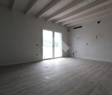 Trilocale in affitto - Photo 1