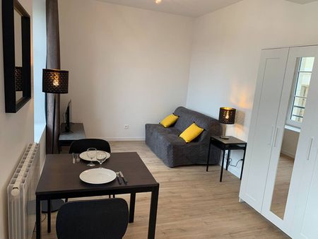 Beau studio meublé de 25,42m² à la location, rue Beauvoisine à Rouen, 585€ charges comprises - Photo 3