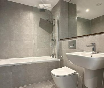2 bedroom apartment to rent - Photo 3
