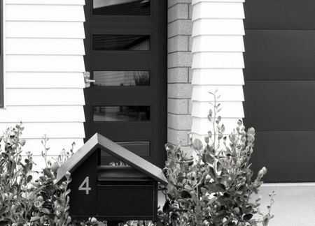 Easy Living - Photo 2