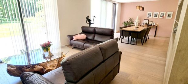 Prachtig appartement met 2 slaapkamers in oase van rust te Aalst! - Foto 1