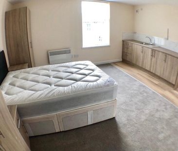 Chester Road North, KIDDERMINSTER - Photo 5