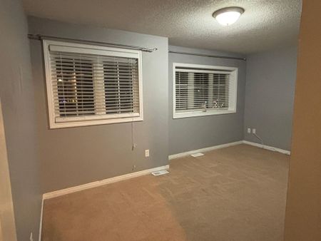 For Lease - 50 Howe Drive Unit# 12A, Kitchener, Ontario - Photo 3