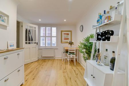 2 bedroom terraced house to rent - Photo 5