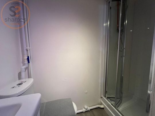 1 bedroom houseboat to rent - Photo 1