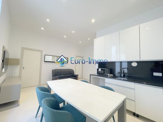 Location Appartement 2 pièces 40m² BEAUSOLEIL 06240 - Photo 1