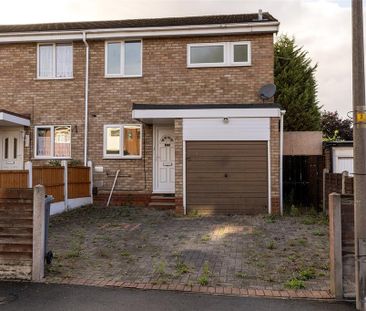 3 bedroom semi-detached house to rent - Photo 1