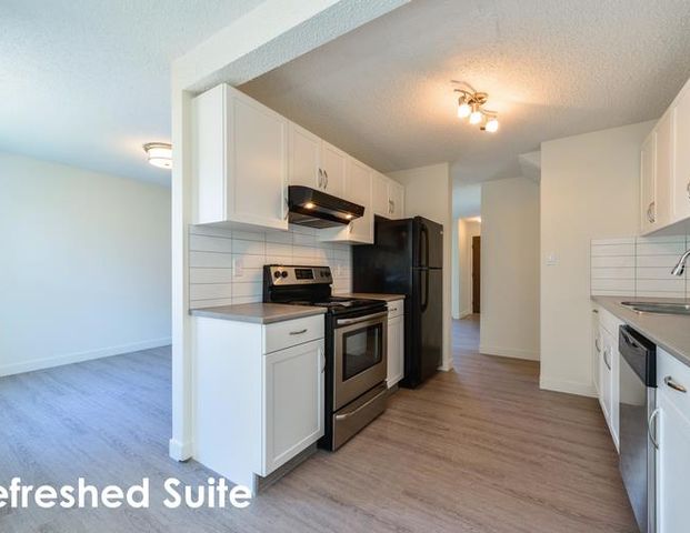 Granville Square | 3737 26 Ave. NW, Edmonton - Photo 1