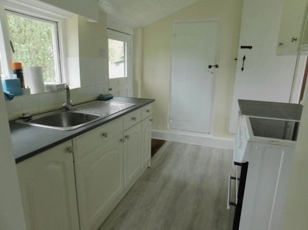 North Trade Road, Battle, East Sussex - £1,200pcm - Photo 3