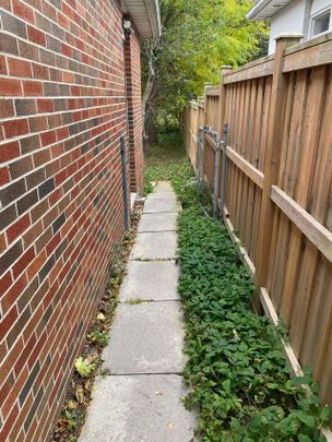 For Lease - 65 Drakefield Road Unit# Main& Basement, Markham, Ontario - Photo 1