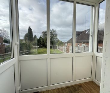 3 bedroom end of terrace house to rent - Photo 1