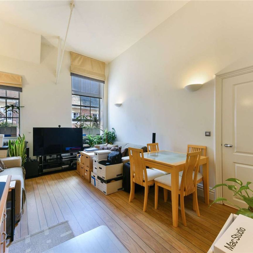 A well-presented one bedroom flat in Balfour House. - Photo 1