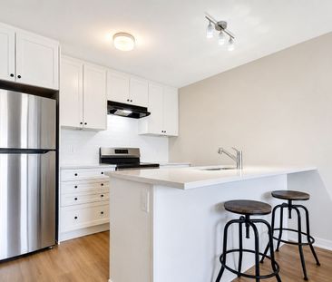 For Lease - 218 Lillian Freiman Private, Barrhaven, Ontario - Photo 5