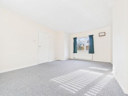 4 bedroom semi-detached house to rent - Photo 4