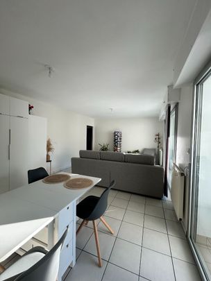 Location Appartement 3 pièces 72m² - Photo 1