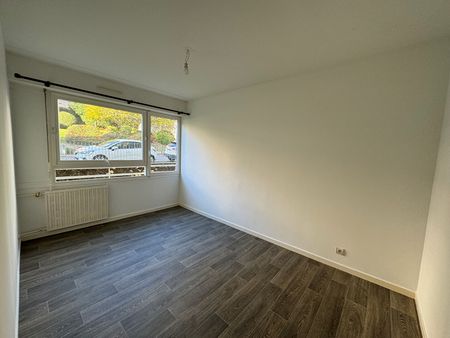 Location Appartement 3 pièces 63m² - Photo 2