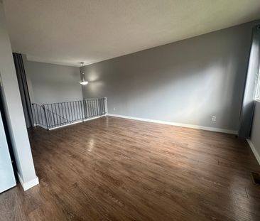 Beautiful Townhouses In Highland Green! - Photo 2