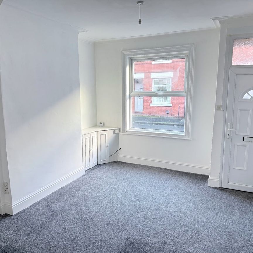 2 Bed Terraced House, Spreadbury Street, M40 - Photo 1