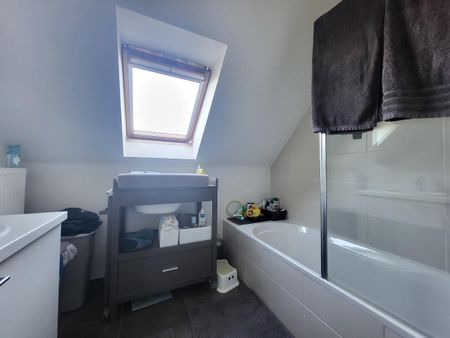 Nieuwbouwwoning met 3 slaapkamers in centrum Ledegem - Photo 5