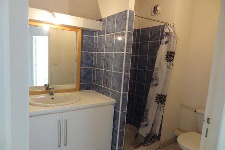 Location Appartement 2 pièces 38m² RODEZ 12000 - Photo 4